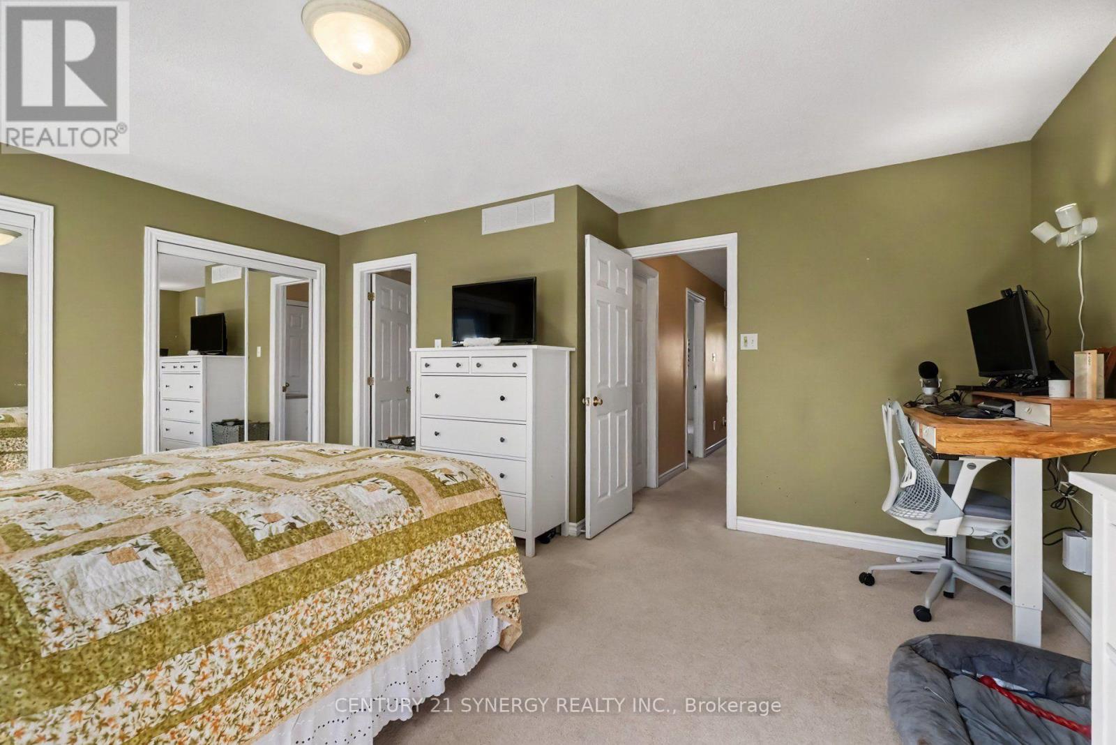 63 Lafleche Boulevard Property Photo 15