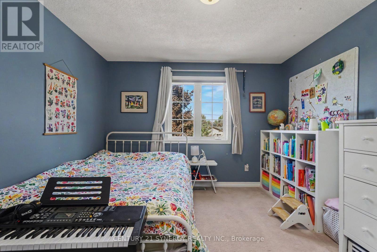 63 Lafleche Boulevard Property Photo 19