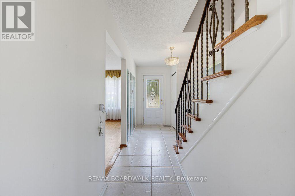 60 Northpark Drive Property Photo 4