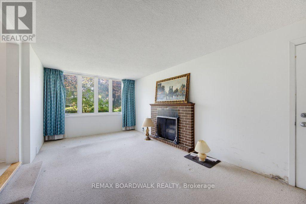 60 Northpark Drive Property Photo 6