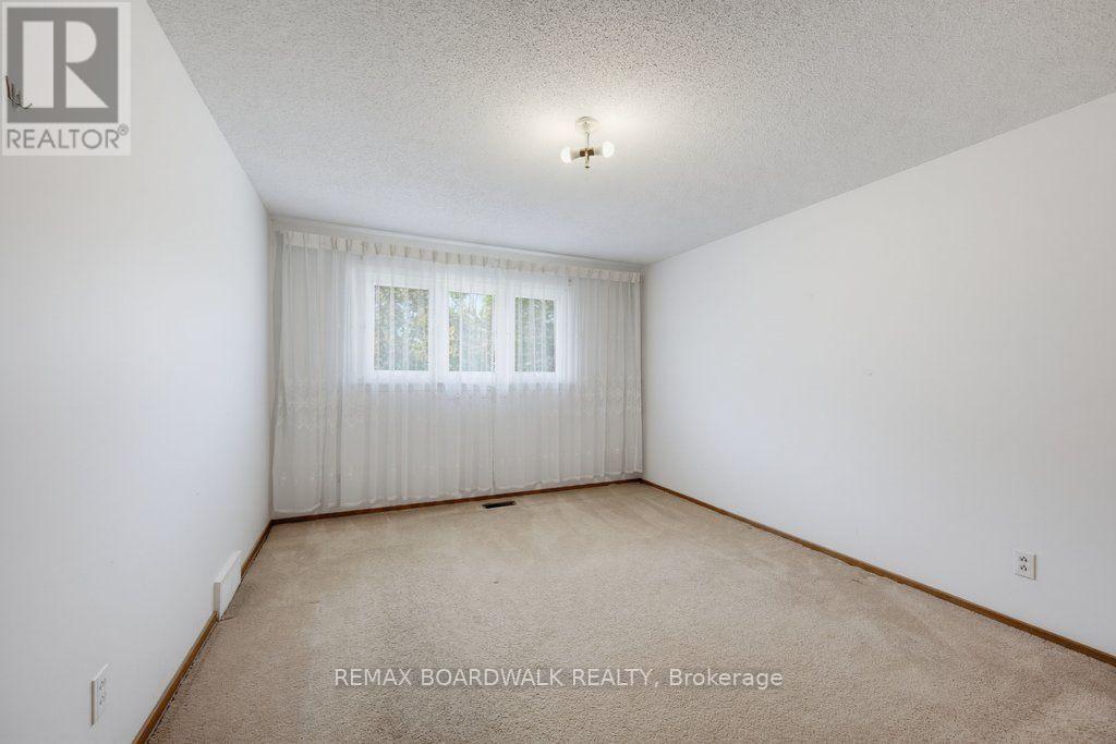60 Northpark Drive Property Photo 20