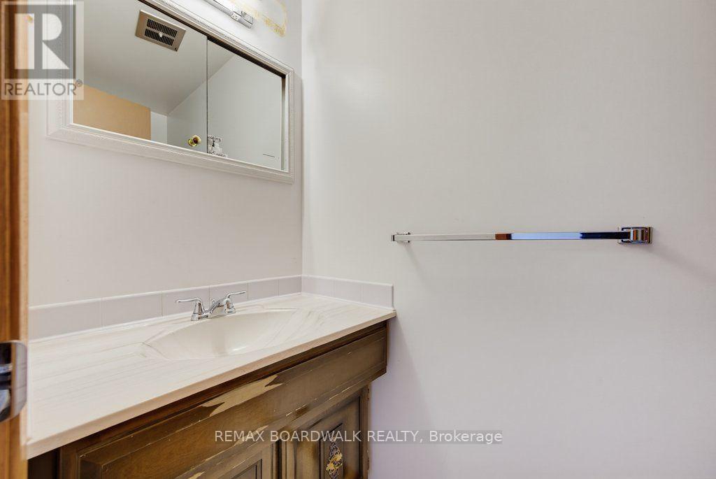 60 Northpark Drive Property Photo 25