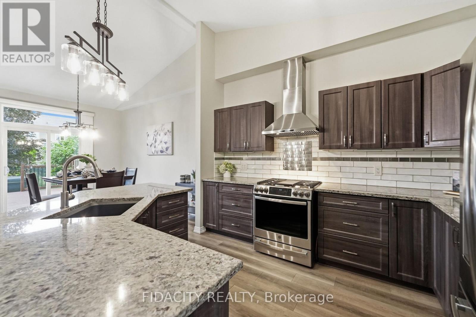 925 Burwash Landing Way Property Photo 11