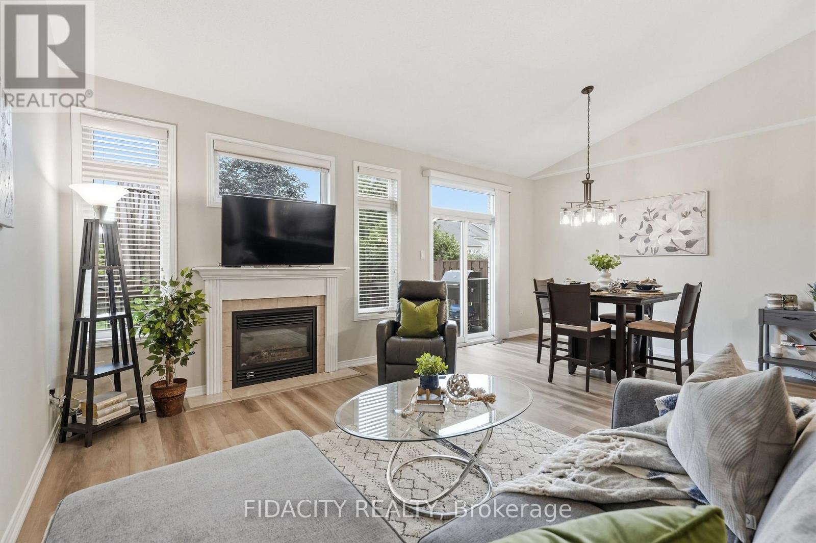 925 Burwash Landing Way Property Photo 14