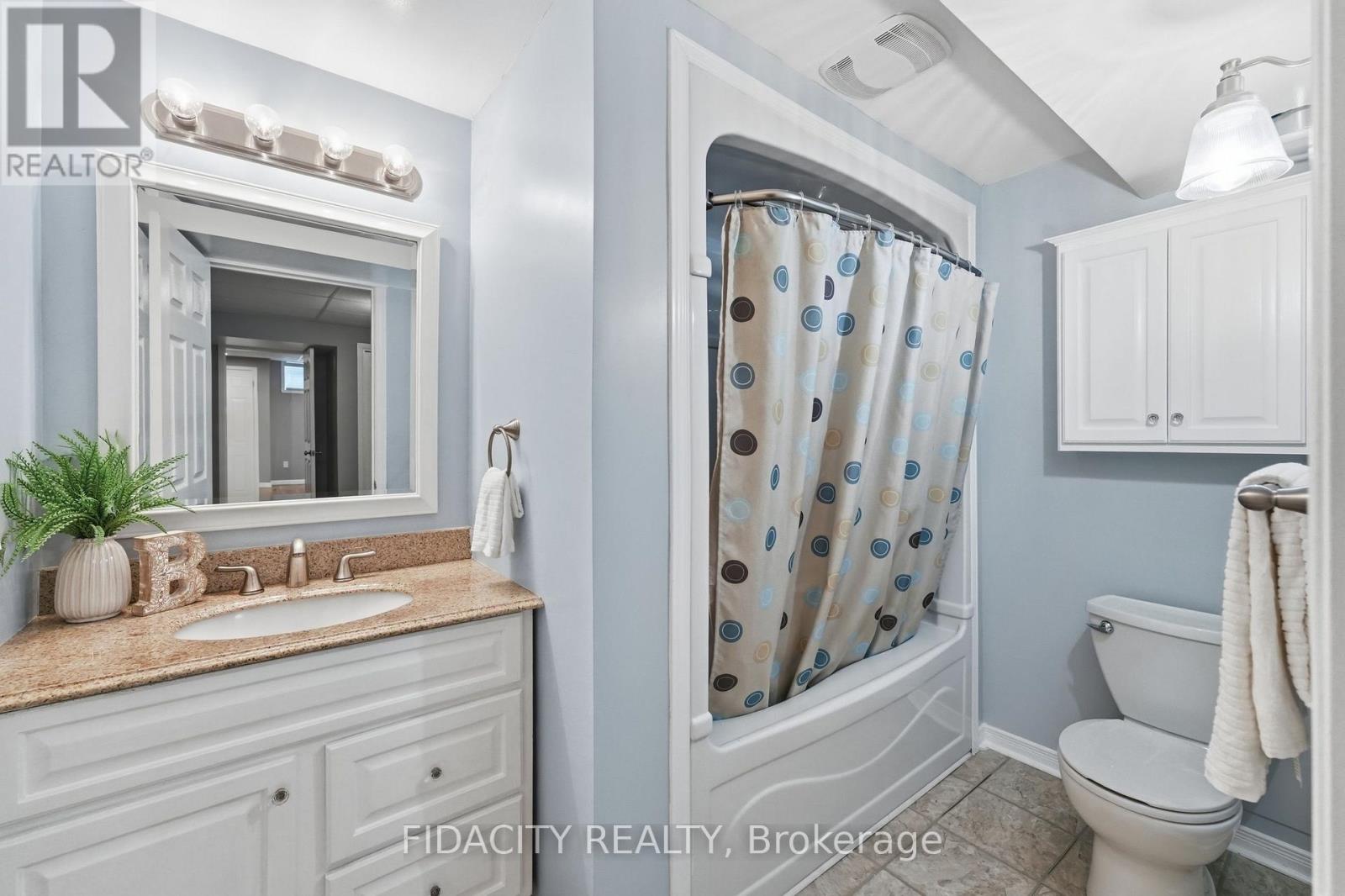 925 Burwash Landing Way Property Photo 39