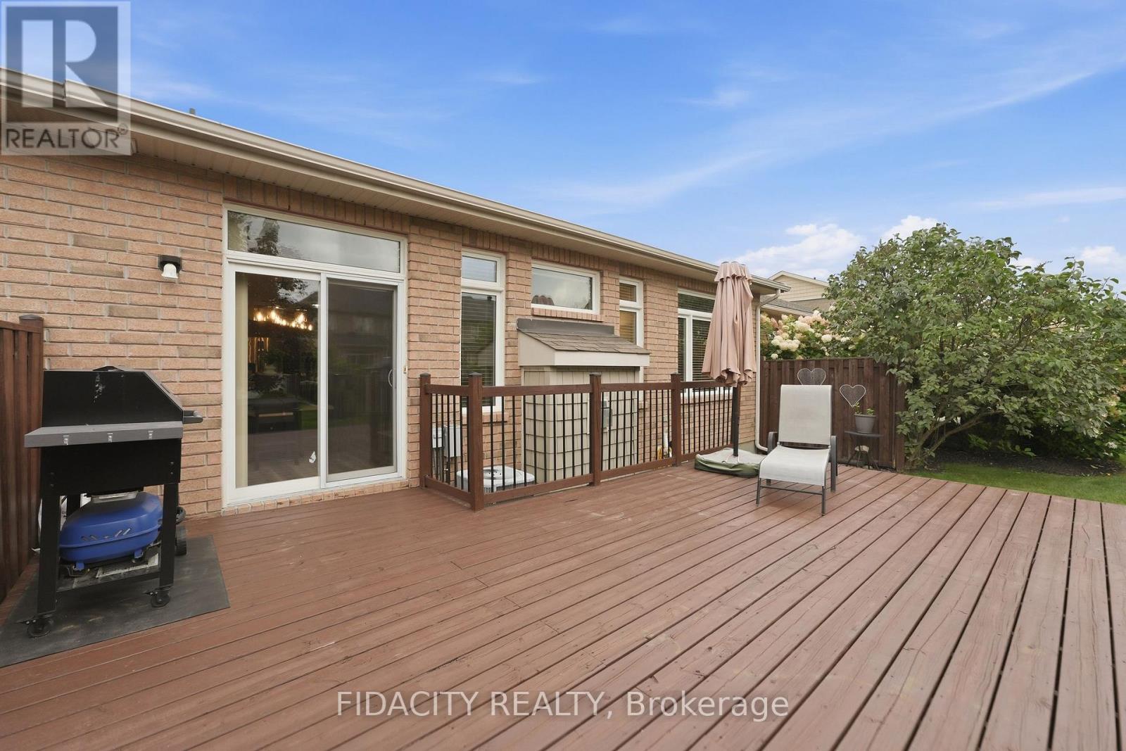 925 Burwash Landing Way Property Photo 40