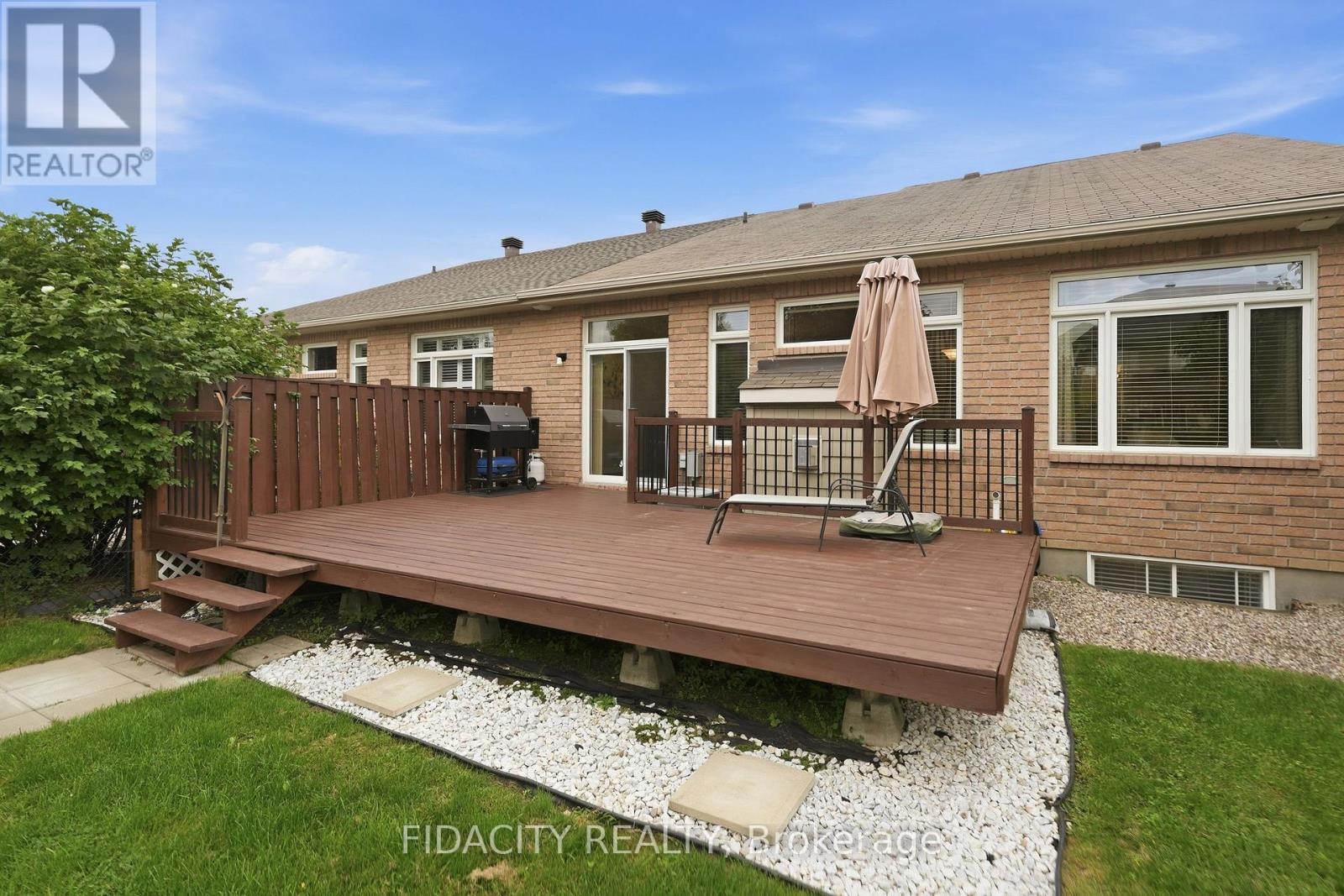 925 Burwash Landing Way Property Photo 45