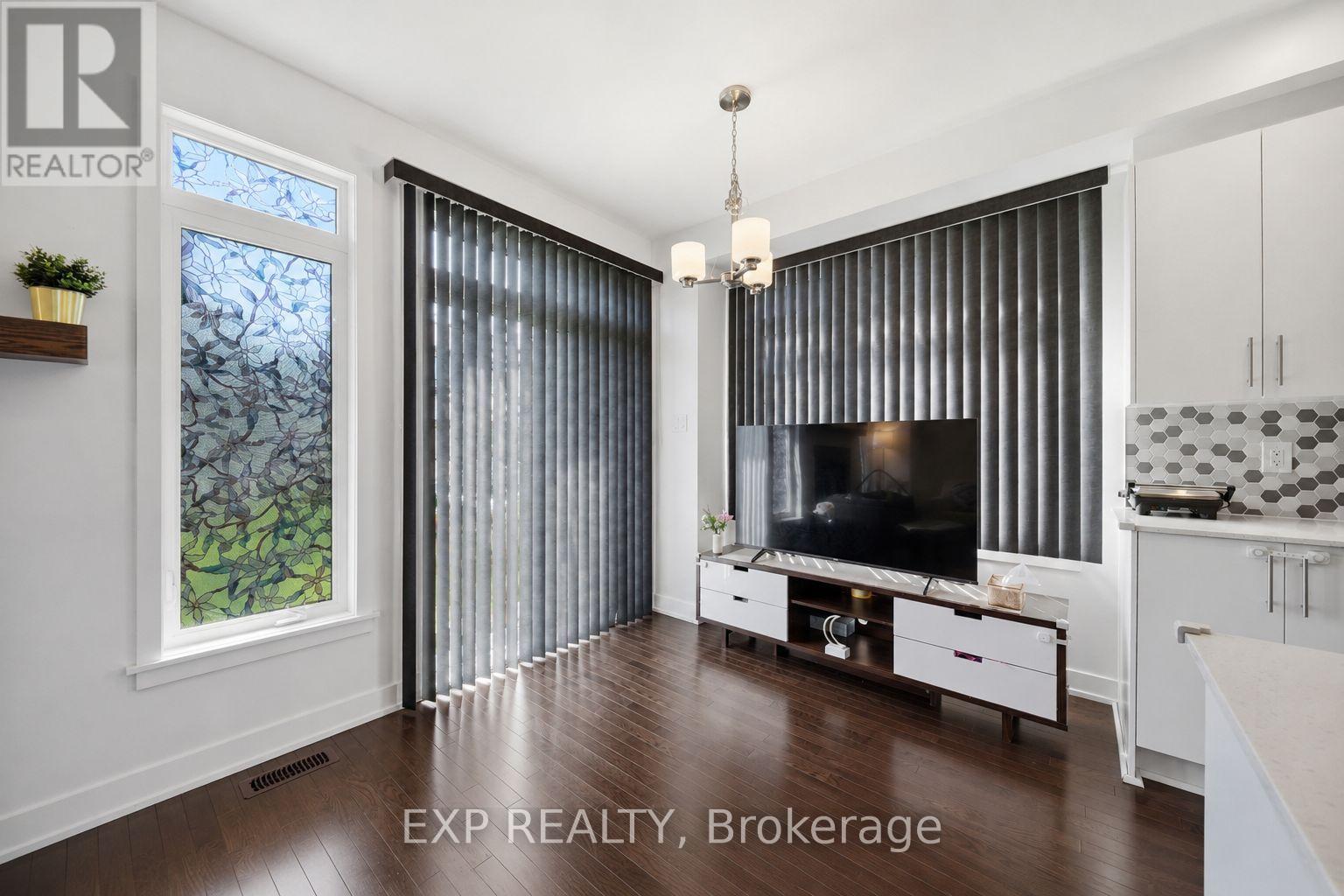 57 Robusta Lane Property Photo 6