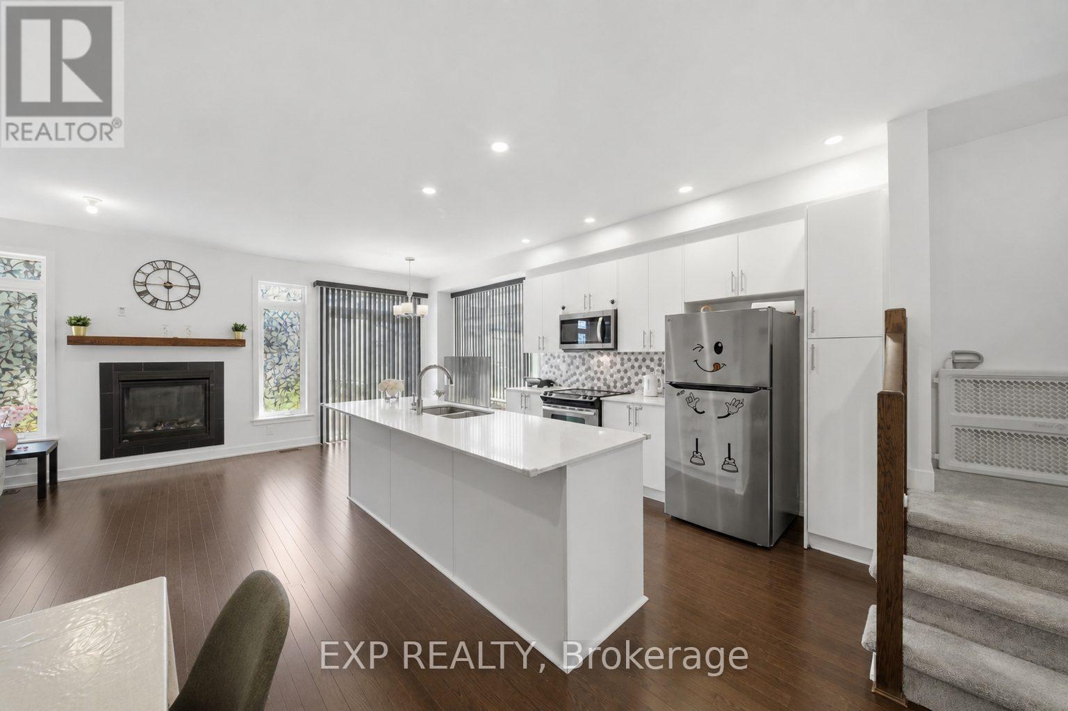 57 Robusta Lane Property Photo 8