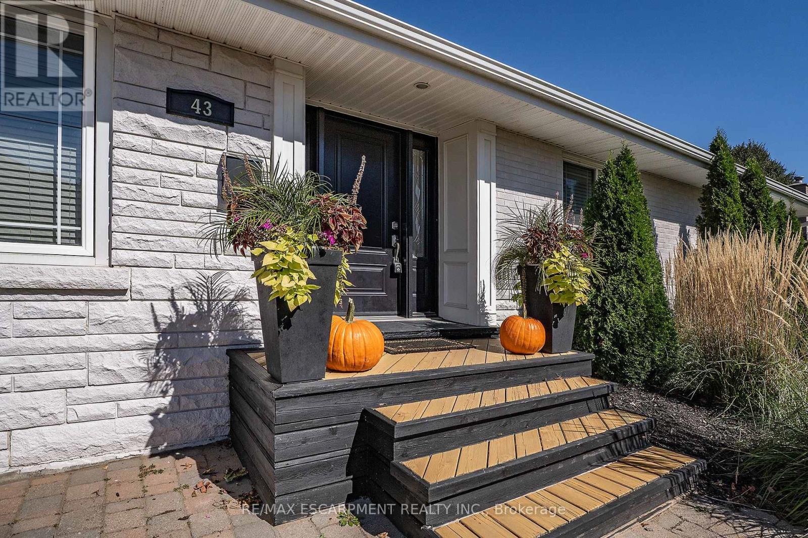 43 Miller Drive Property Photo 3