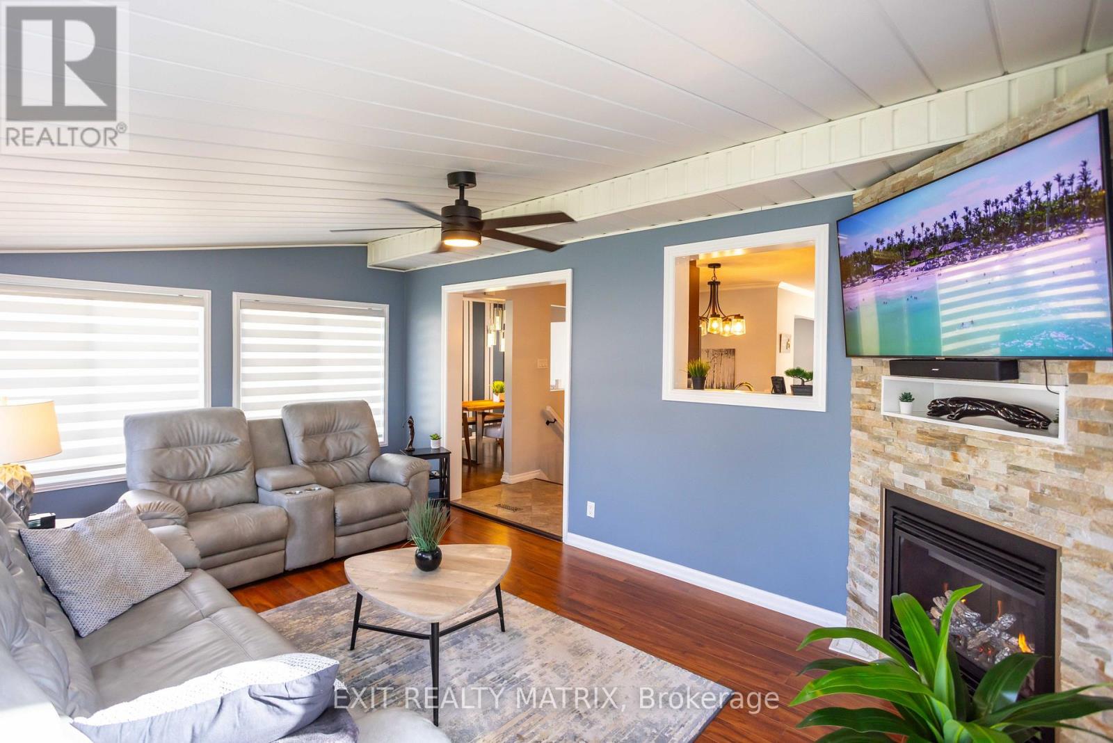 5 Gold Crescent Property Photo 16