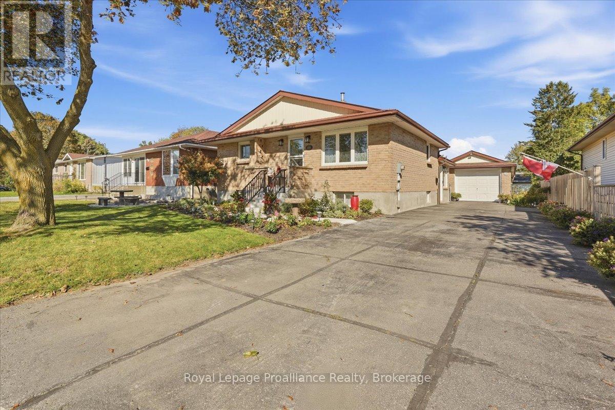 68 Tracey Street Property Photo 1