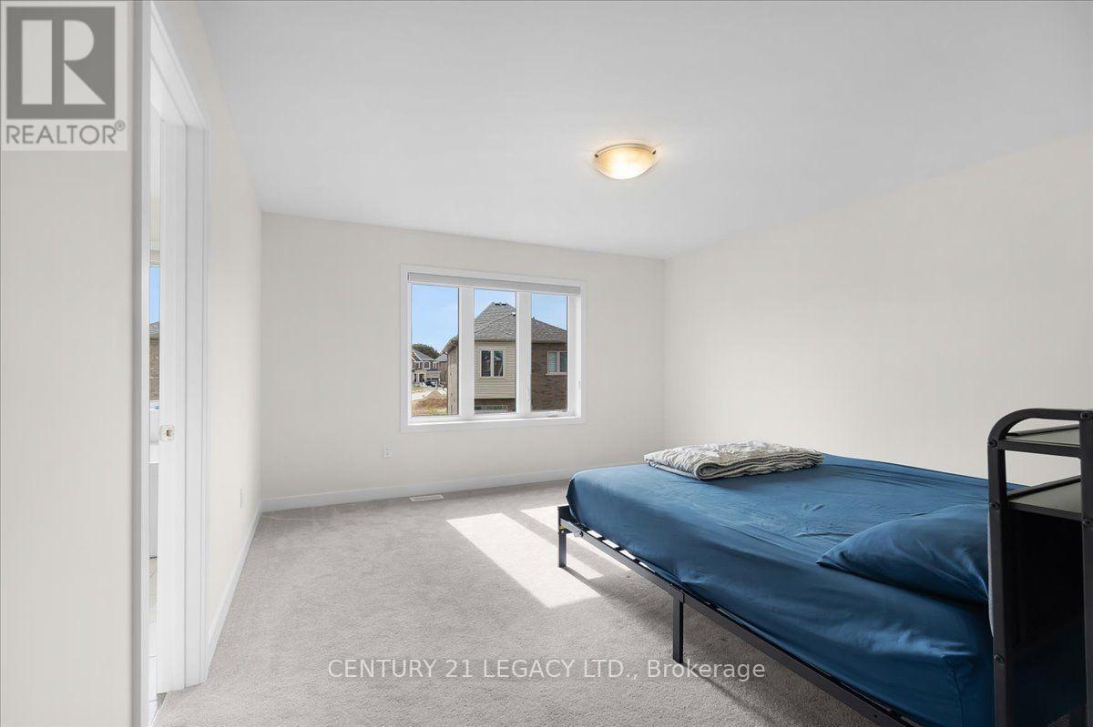 12 Shrubsall Street Property Photo 19