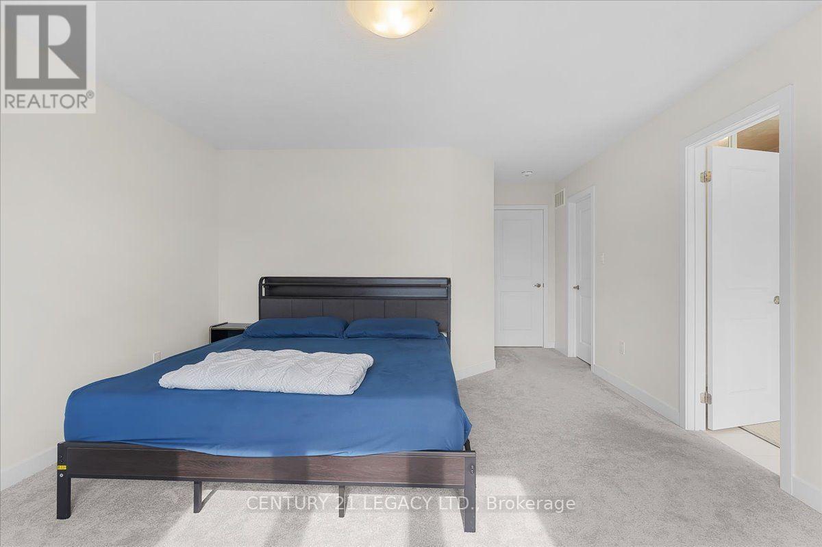 12 Shrubsall Street Property Photo 21