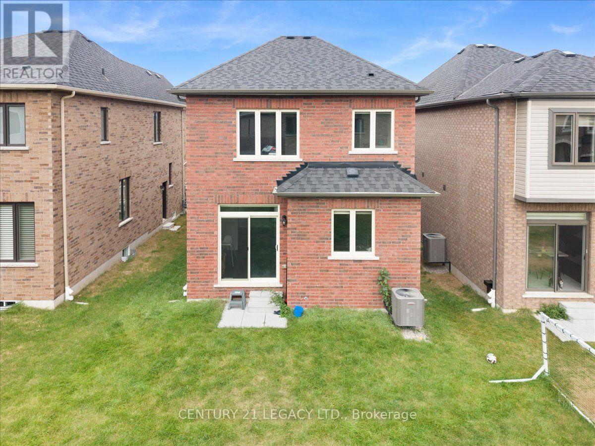 12 Shrubsall Street Property Photo 33