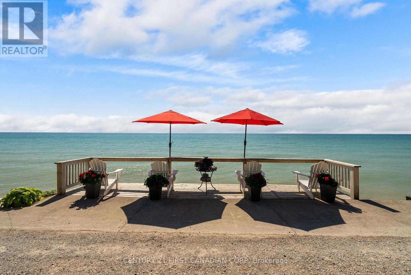 73614 Drysdale Beach Road Property Photo 2