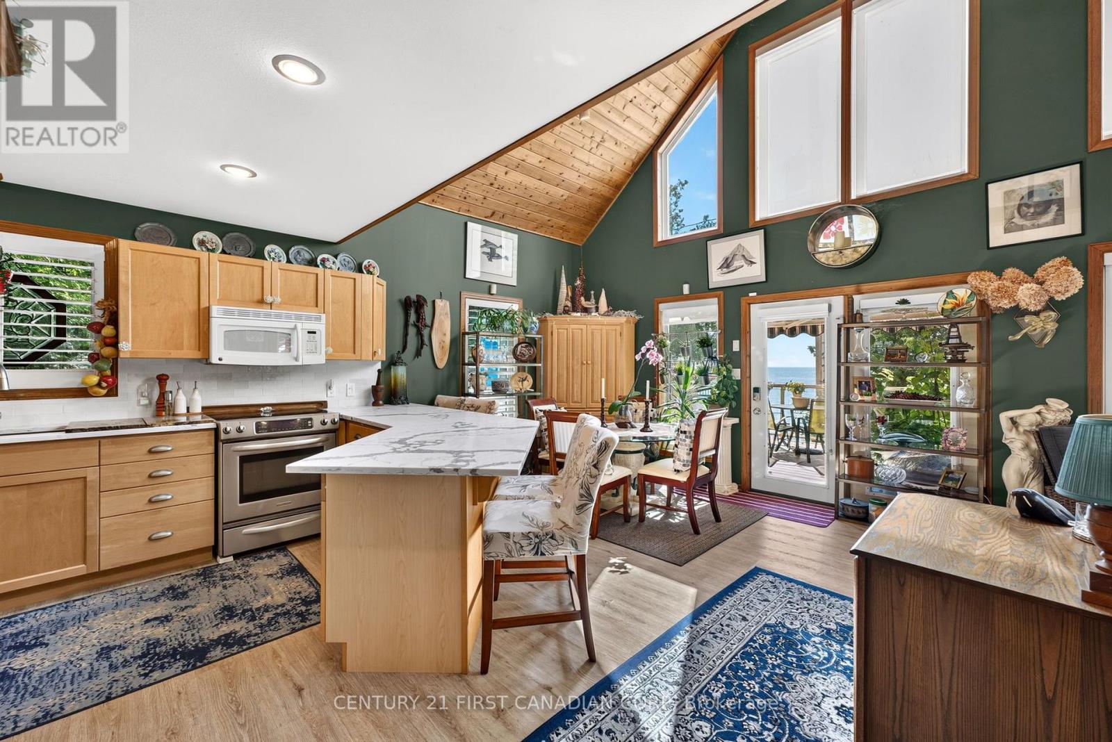 73614 Drysdale Beach Road Property Photo 8