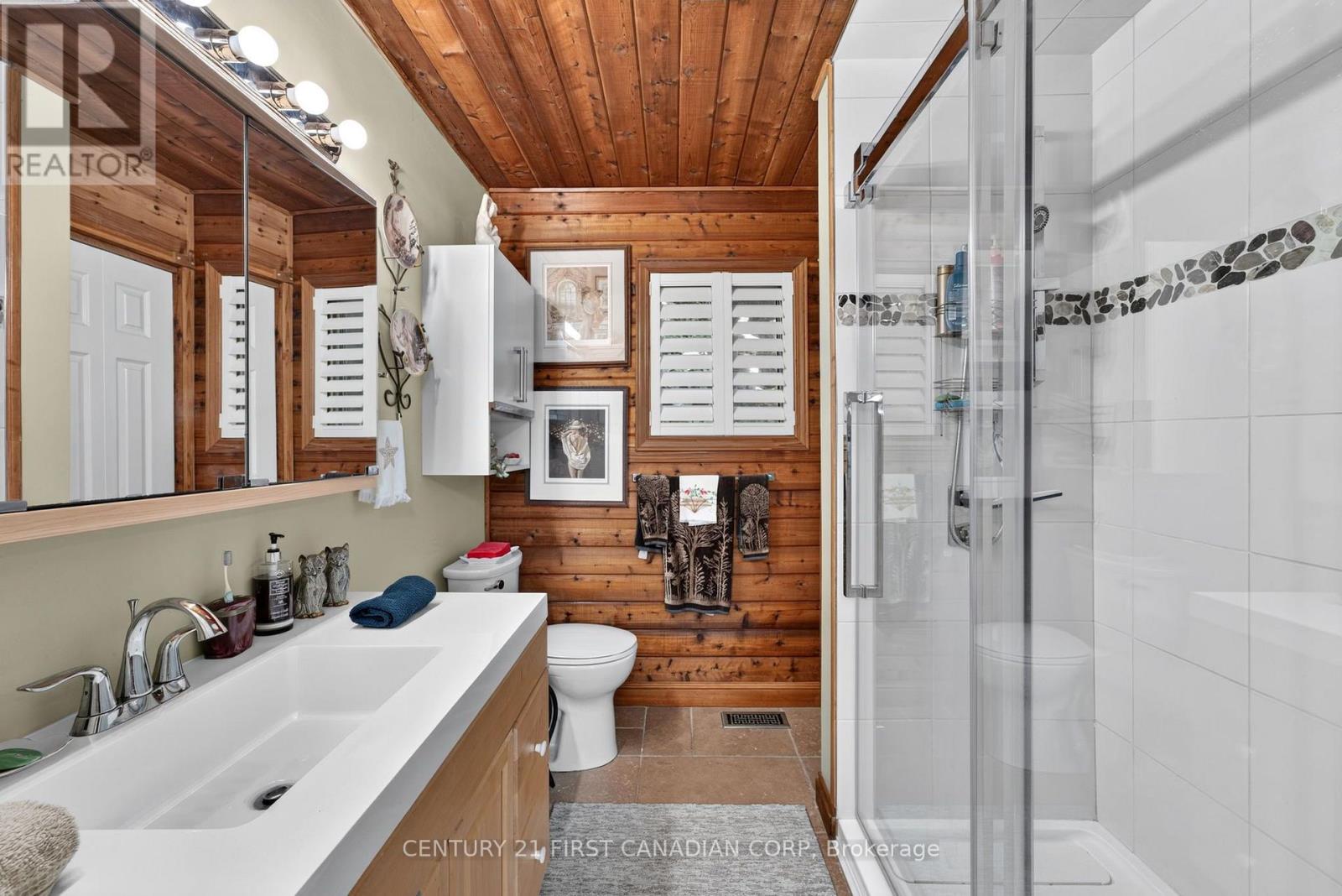 73614 Drysdale Beach Road Property Photo 11