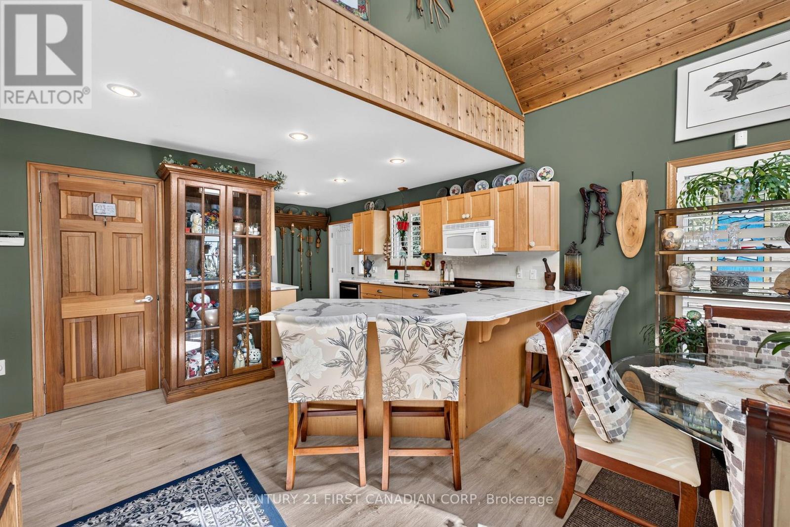 73614 Drysdale Beach Road Property Photo 14