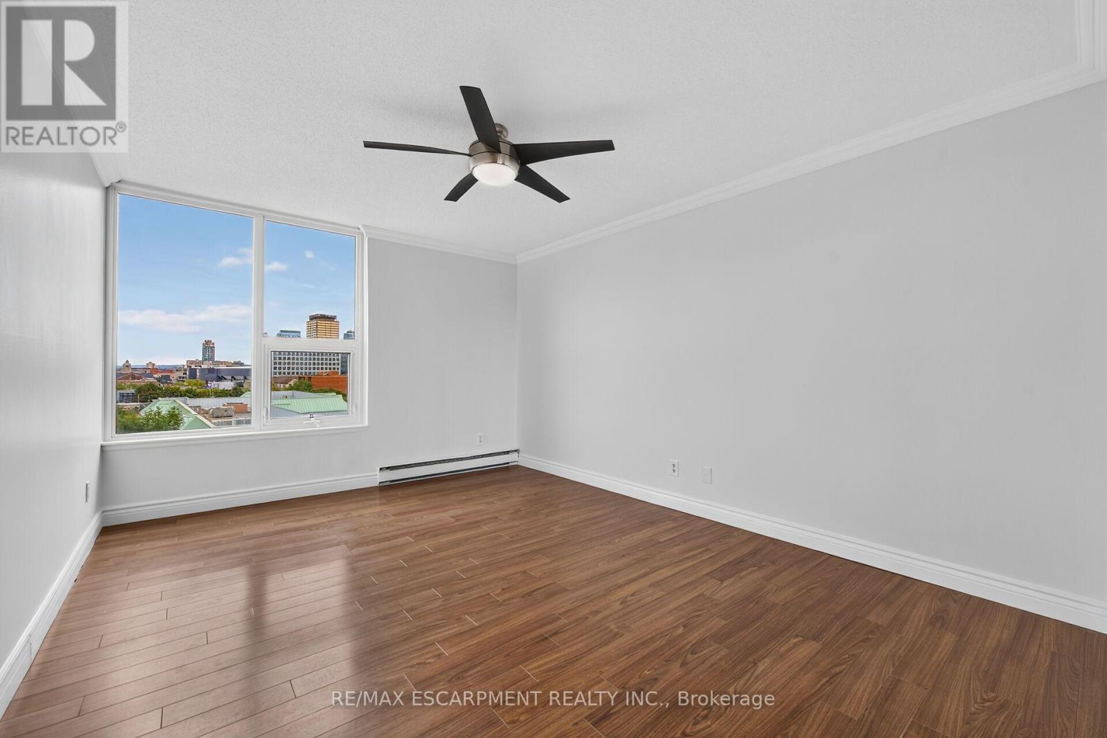 808 - 75 Queen Street N Property Photo 16