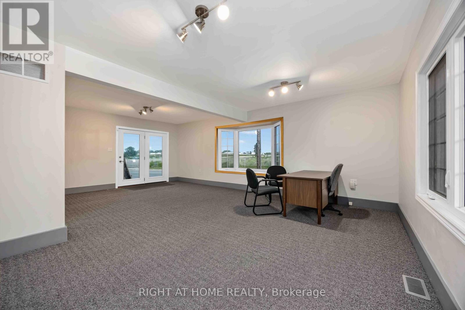 229 Water Street Property Photo 9