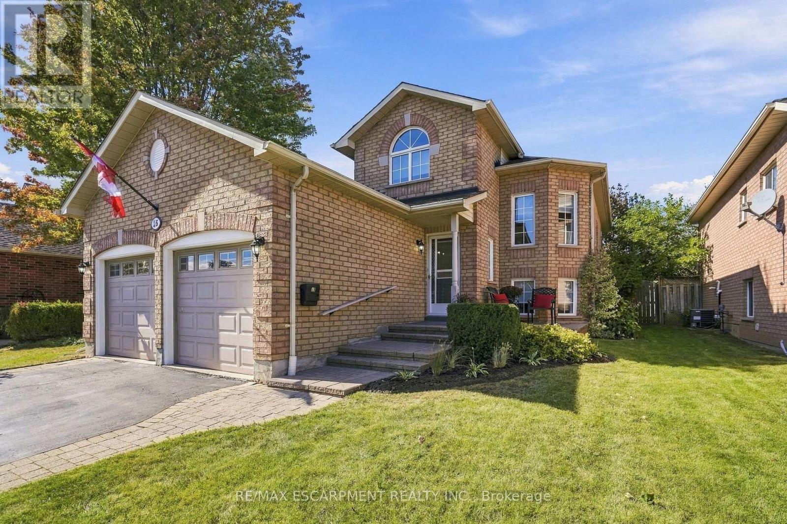 15 Dalrymple Drive Property Photo 2