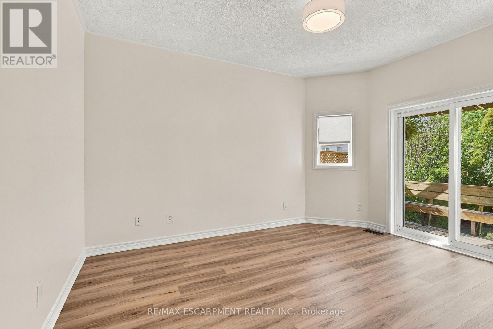 15 Dalrymple Drive Property Photo 20