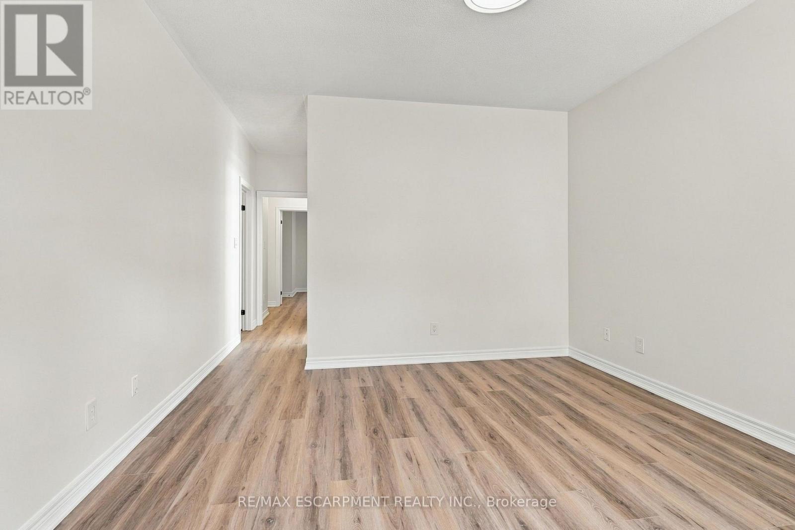 15 Dalrymple Drive Property Photo 22