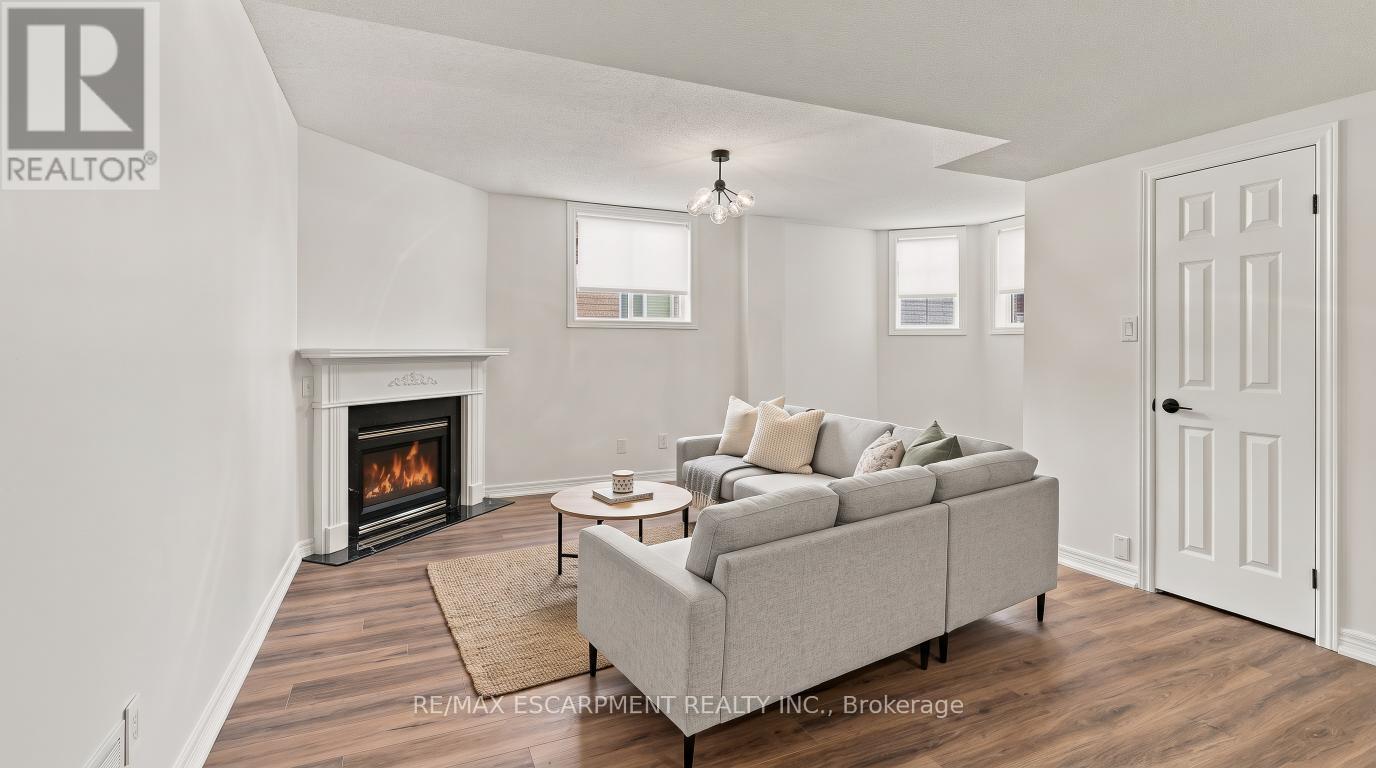 15 Dalrymple Drive Property Photo 29