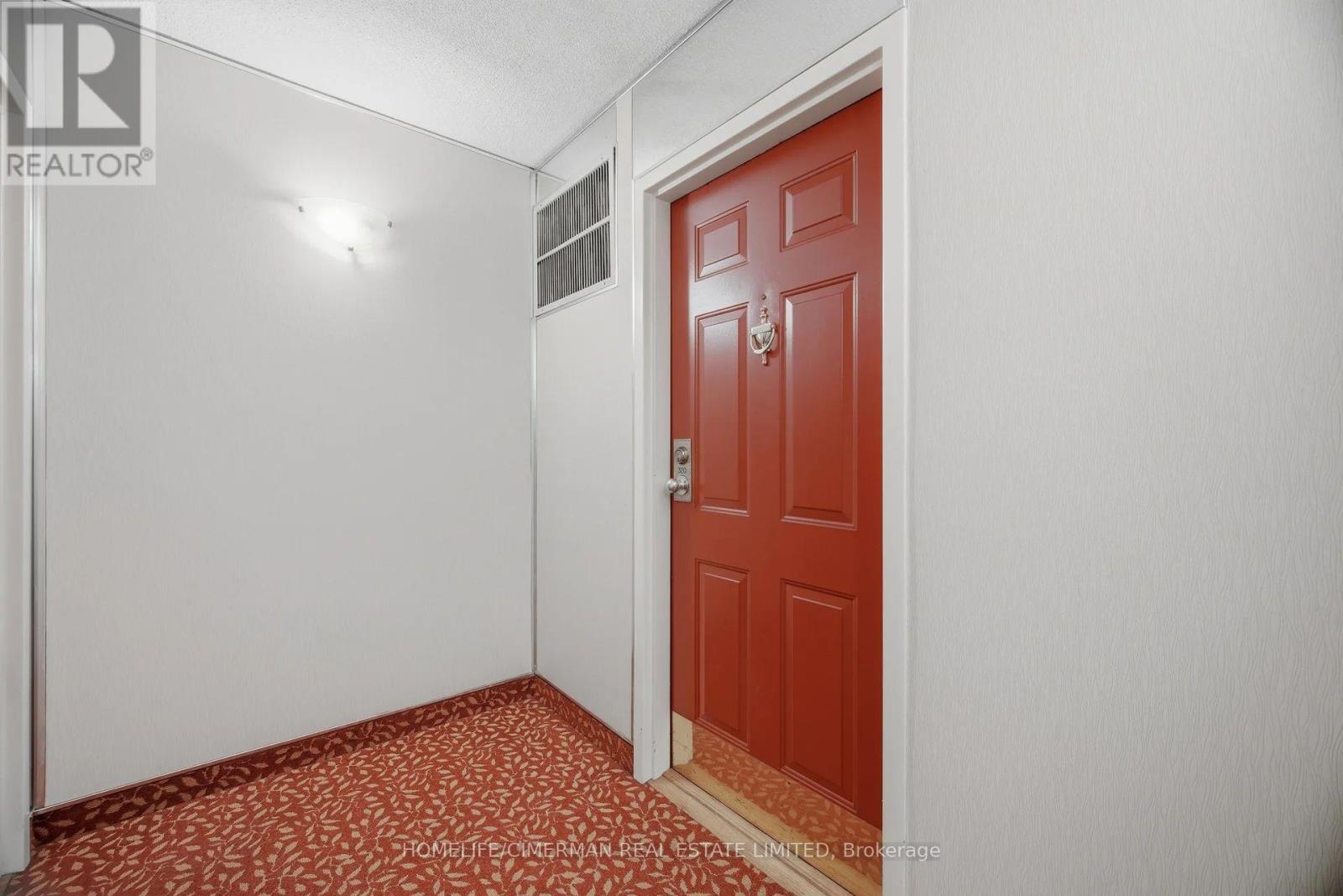 320 - 150 Wilson Street W Property Photo 4