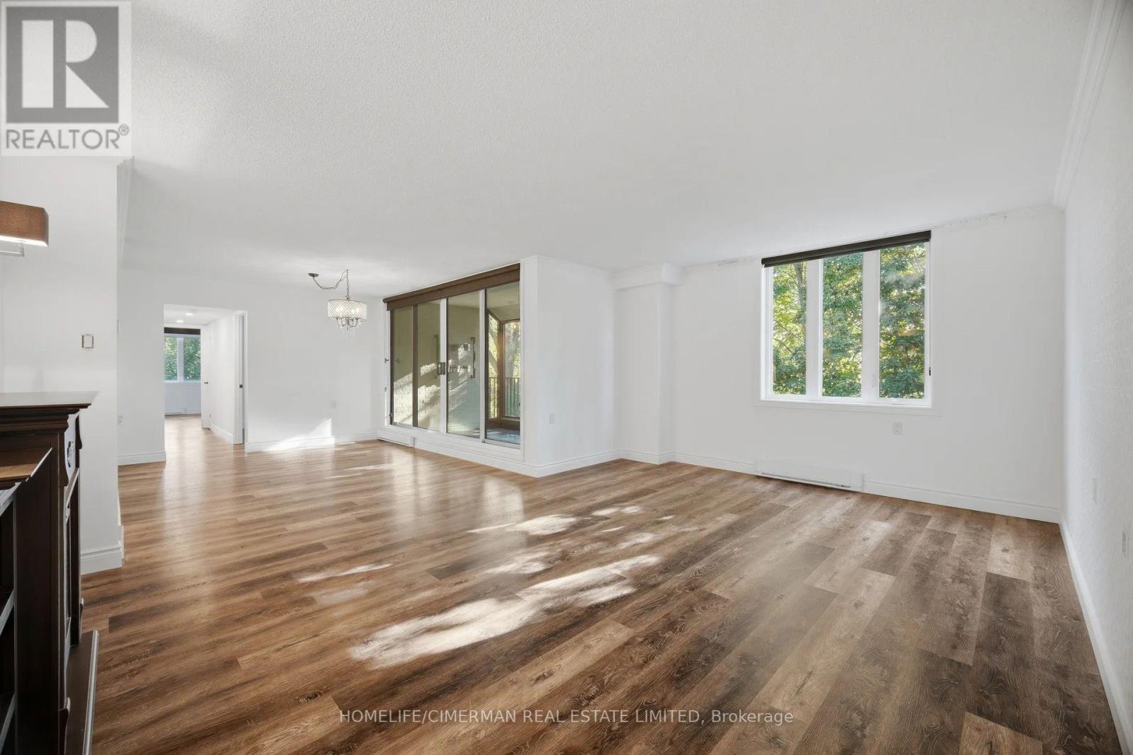 320 - 150 Wilson Street W Property Photo 7
