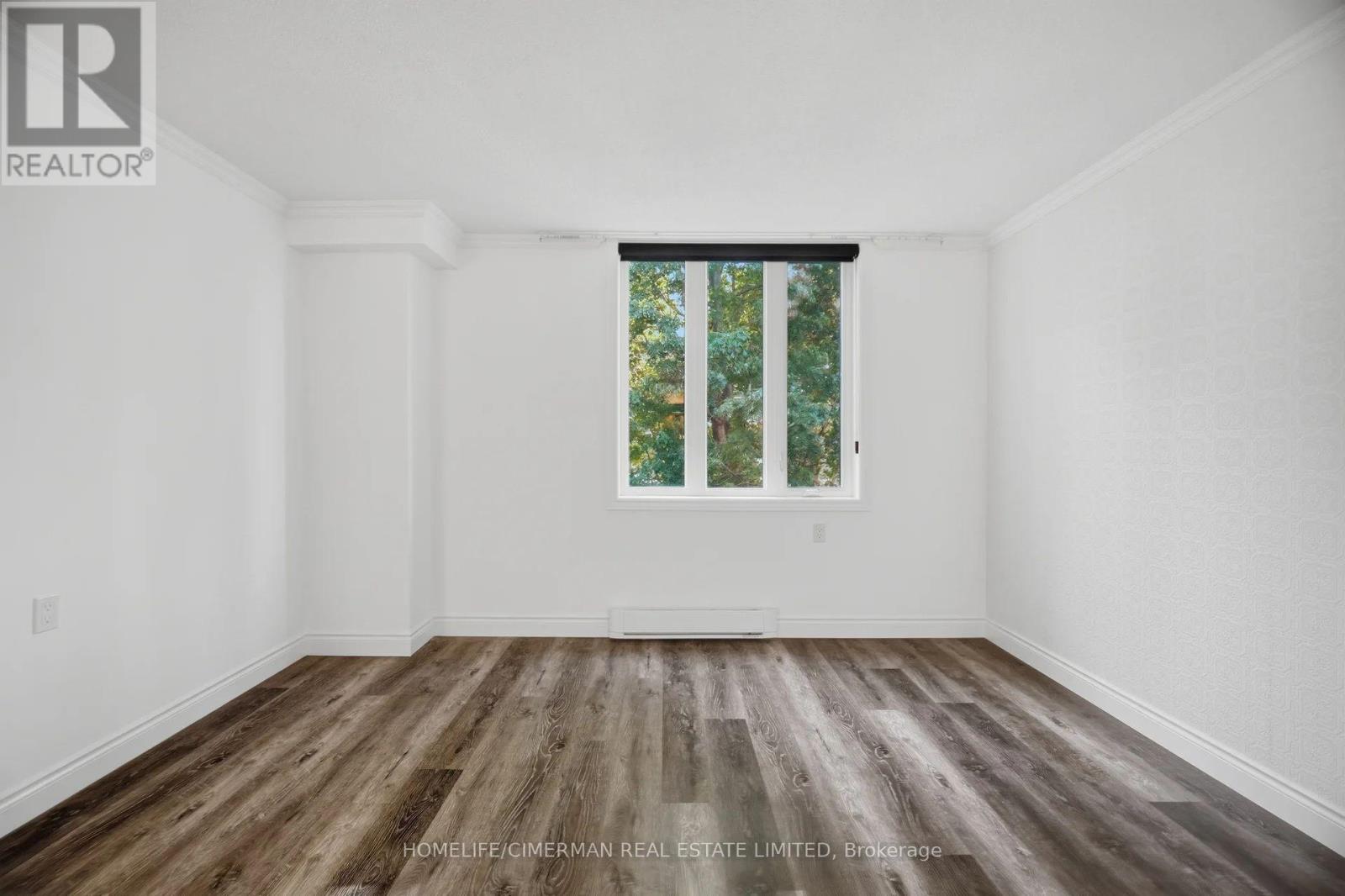 320 - 150 Wilson Street W Property Photo 9