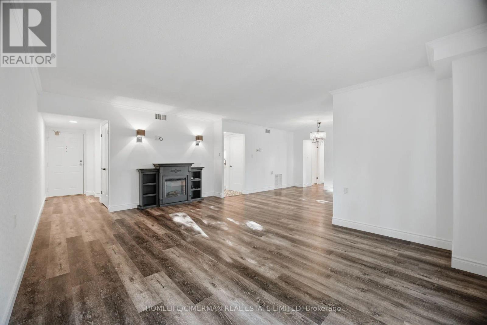 320 - 150 Wilson Street W Property Photo 10