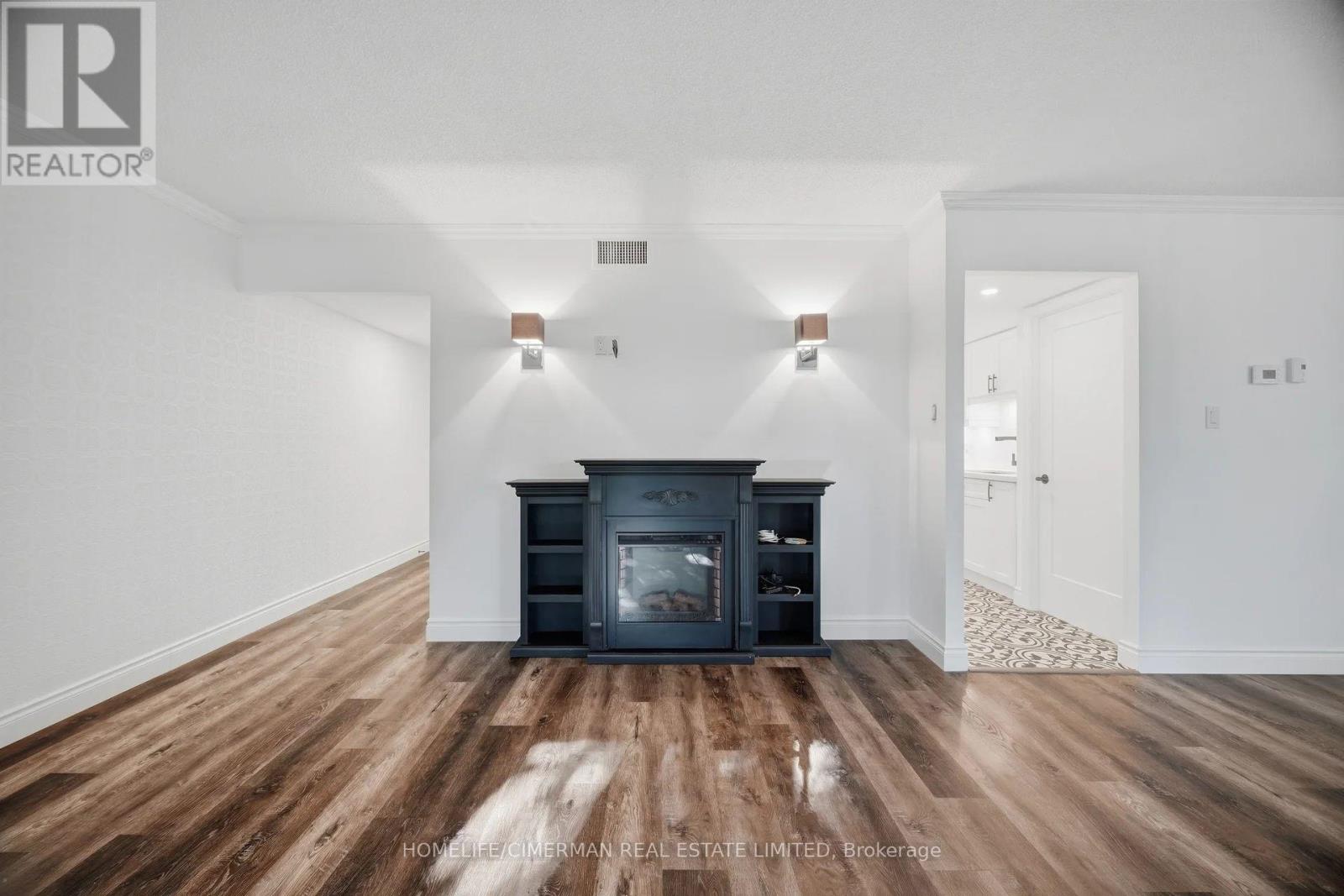 320 - 150 Wilson Street W Property Photo 11