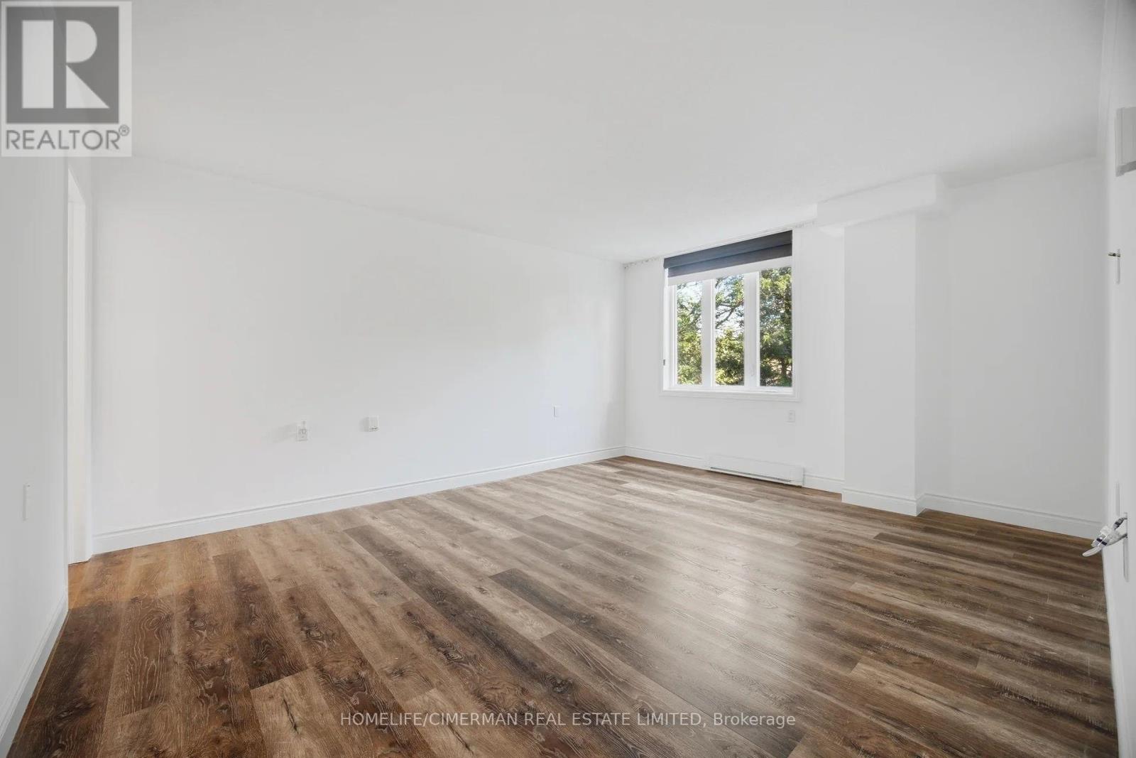 320 - 150 Wilson Street W Property Photo 24