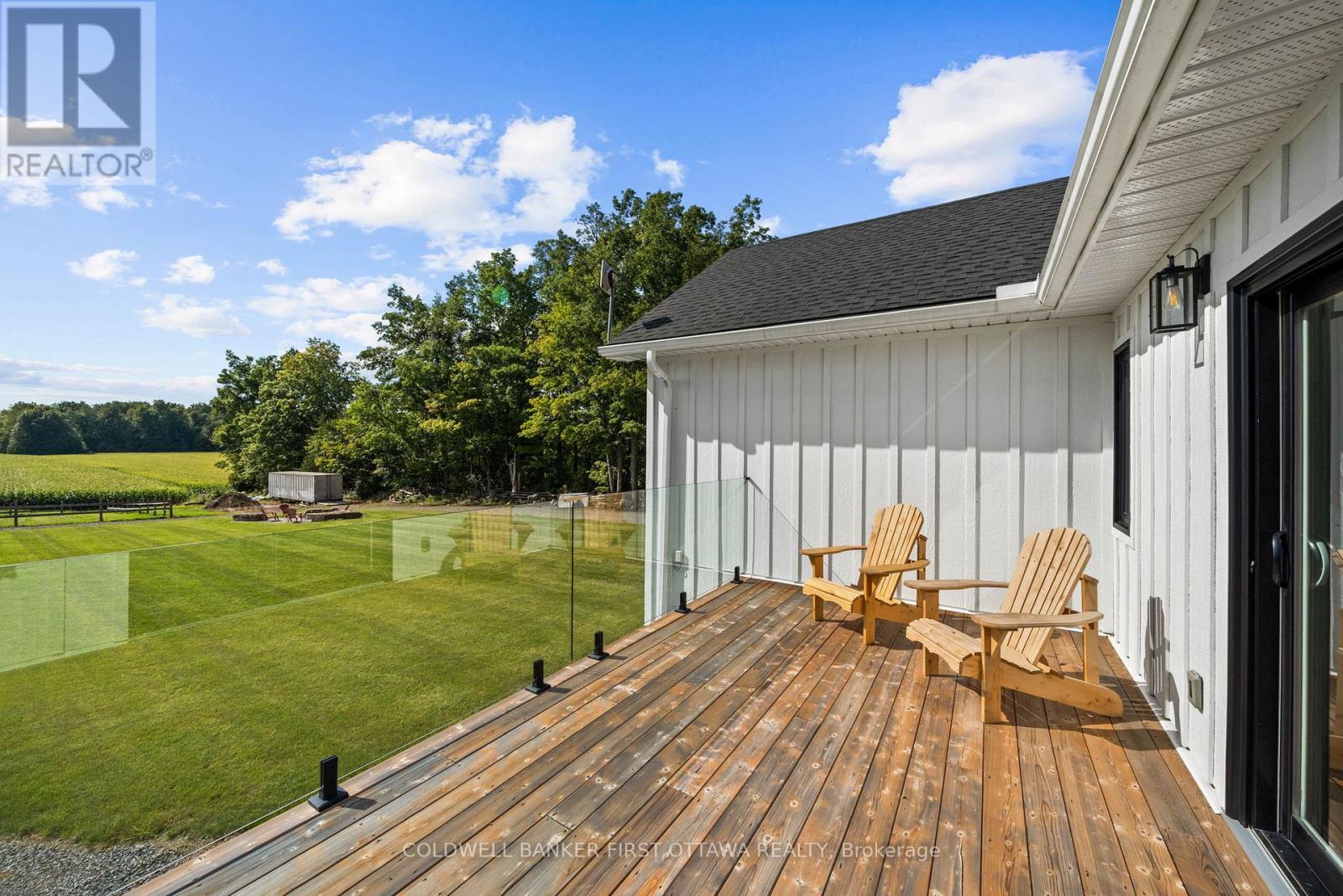 6780 Third Line Road S Property Photo 24