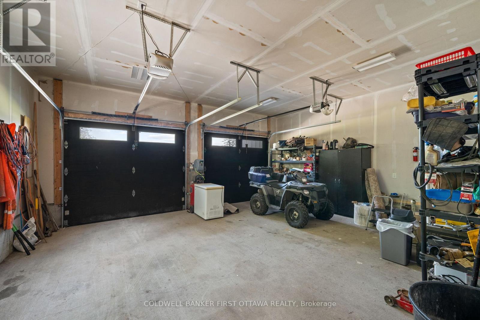 6780 Third Line Road S Property Photo 37
