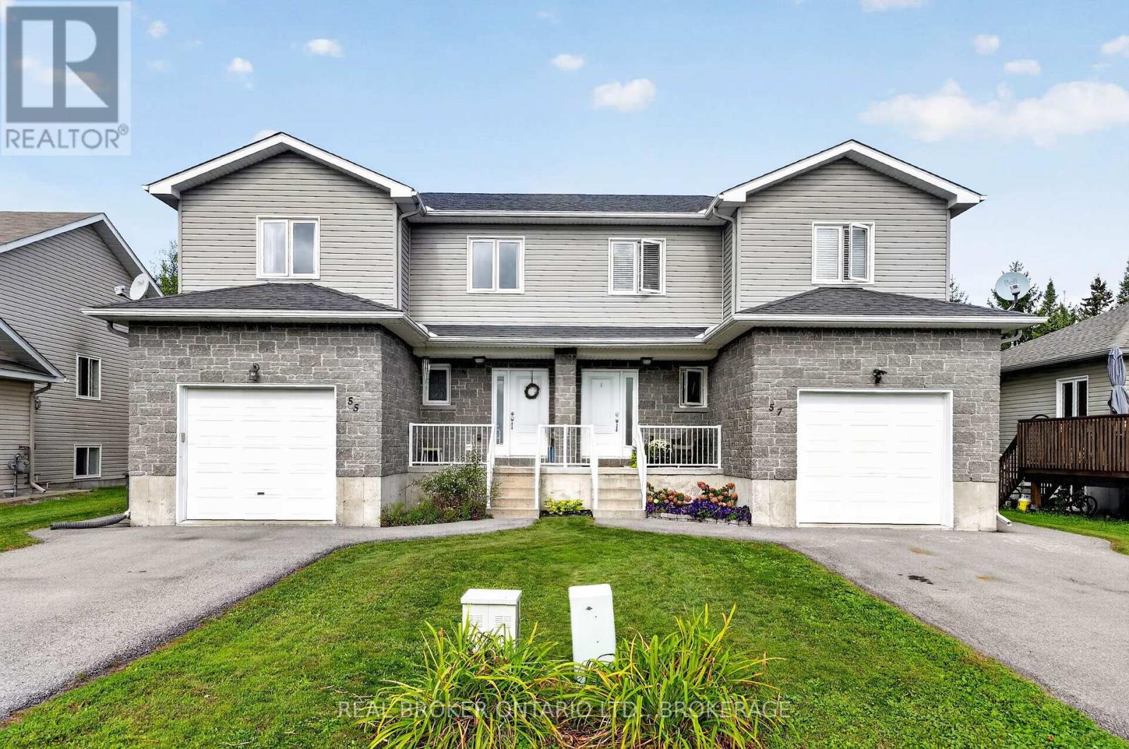 55 Abagail Crescent Property Photo 1