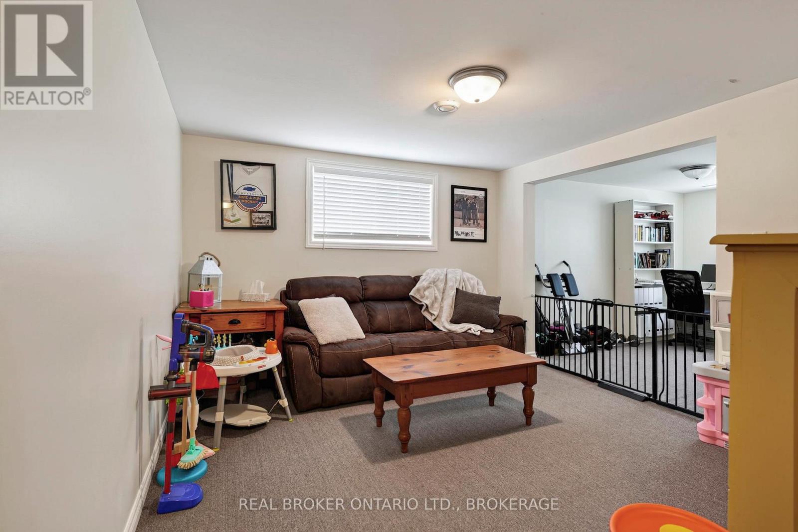 55 Abagail Crescent Property Photo 23