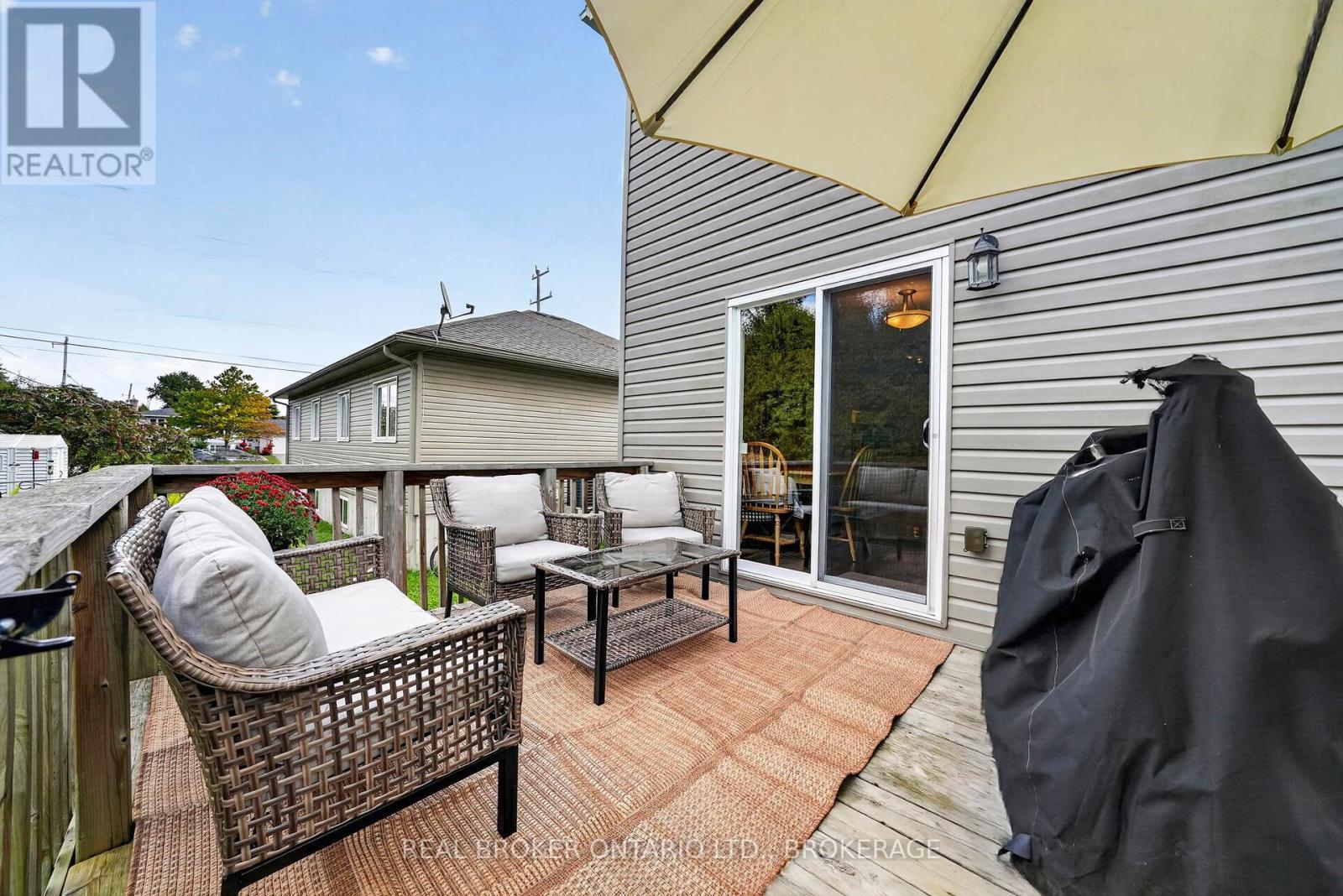 55 Abagail Crescent Property Photo 28