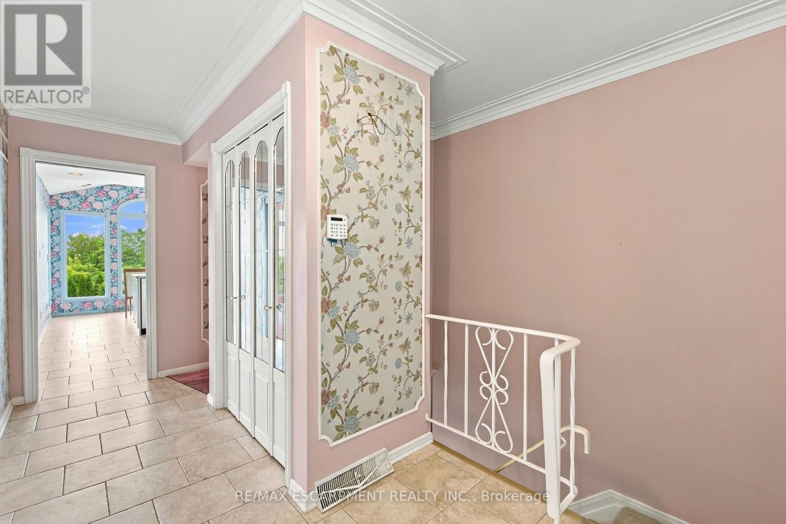 26 Leslie Drive Property Photo 8