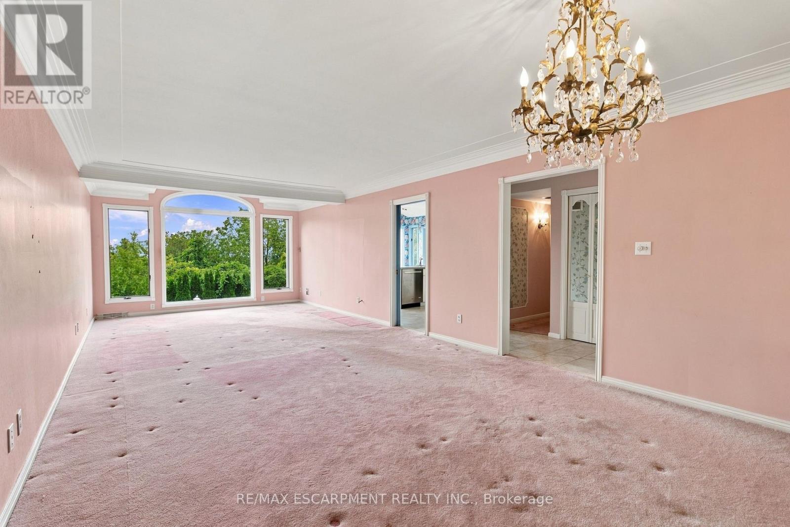 26 Leslie Drive Property Photo 10
