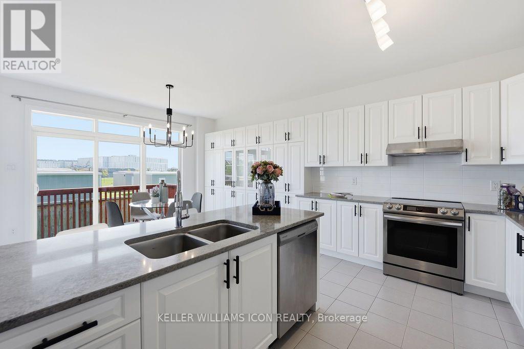 15 Aura Avenue Property Photo 17
