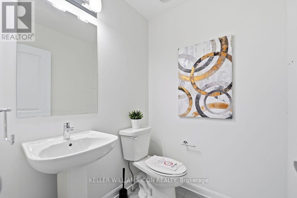 15 Aura Avenue Property Photo 18