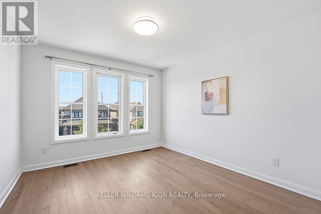 15 Aura Avenue Property Photo 32