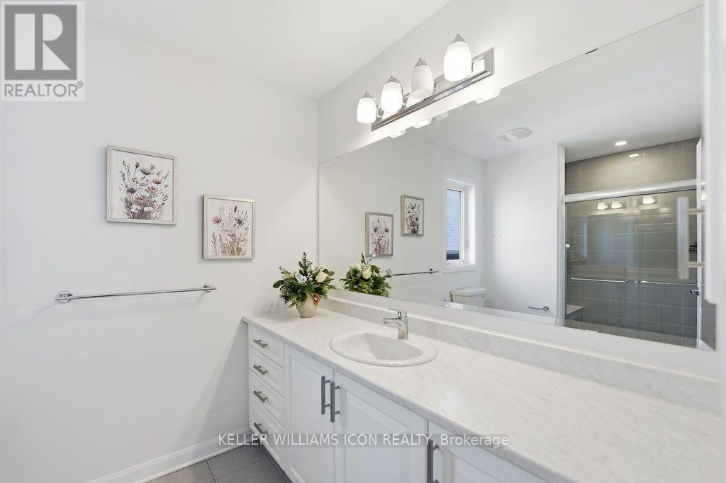 15 Aura Avenue Property Photo 34