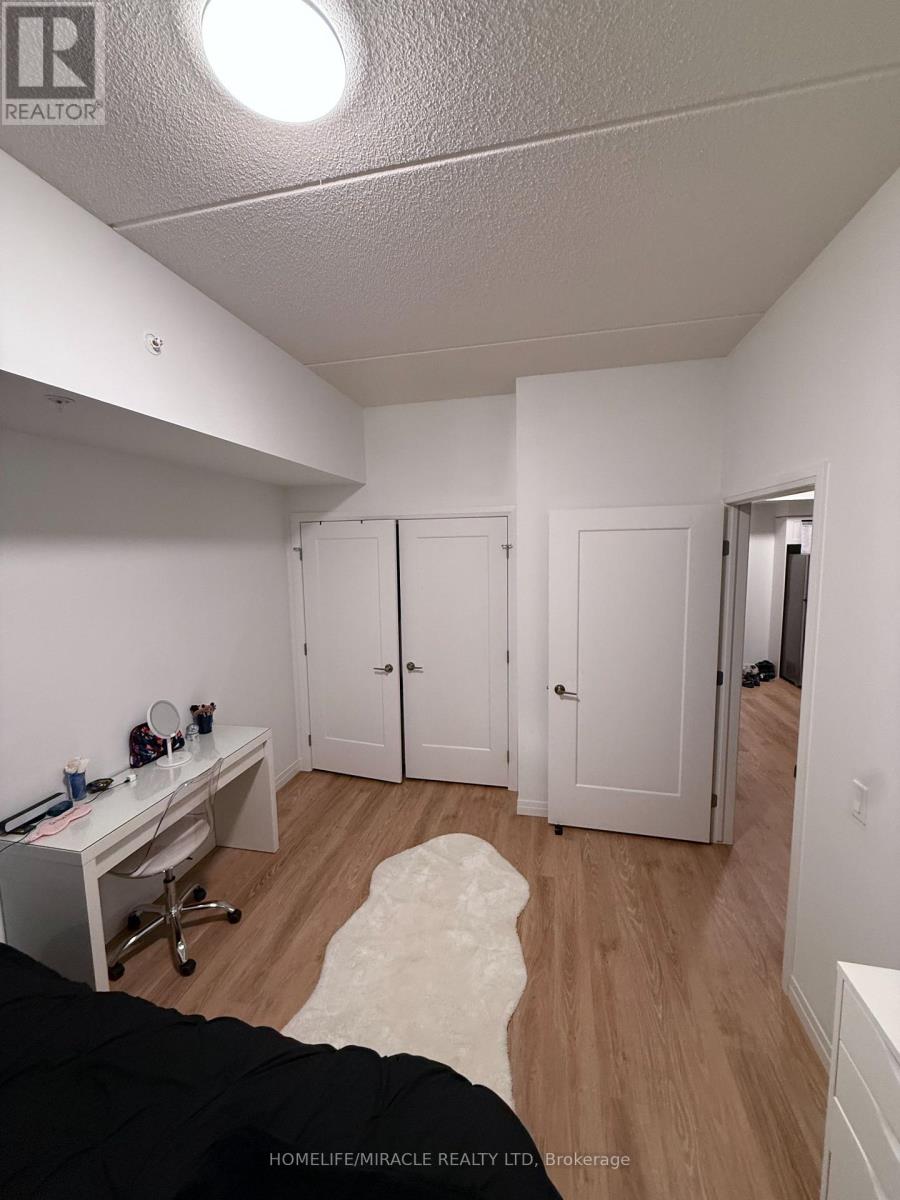 517 - 351 Hill Street Property Photo 3