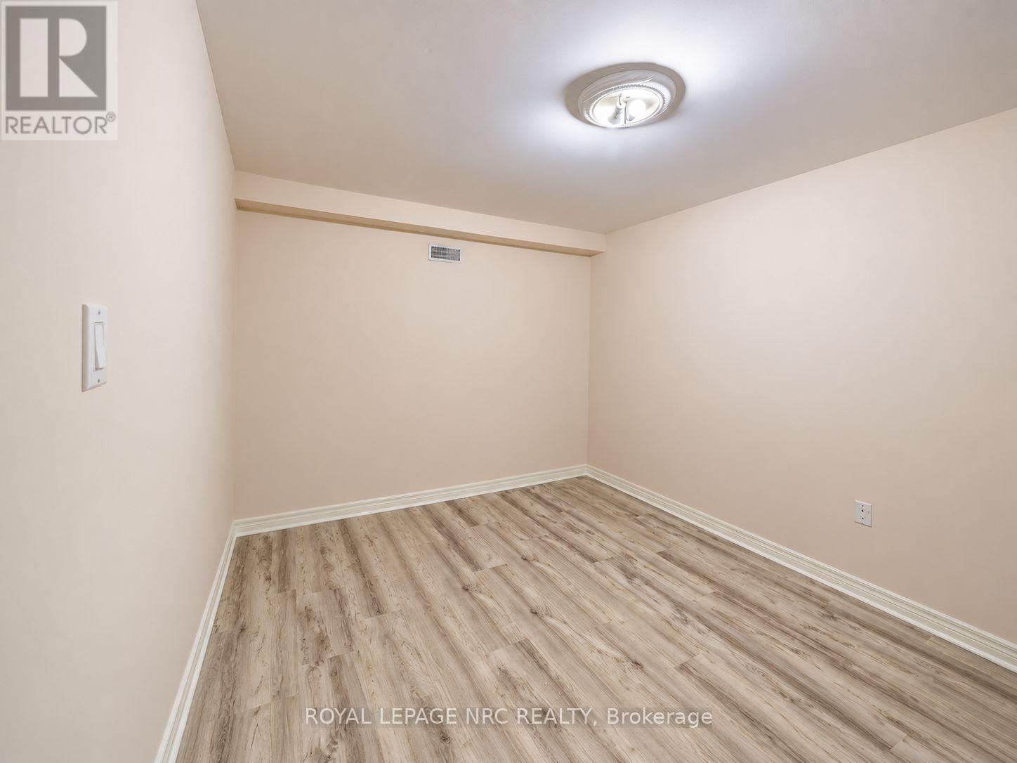 7621 Cameron Court Property Photo 24