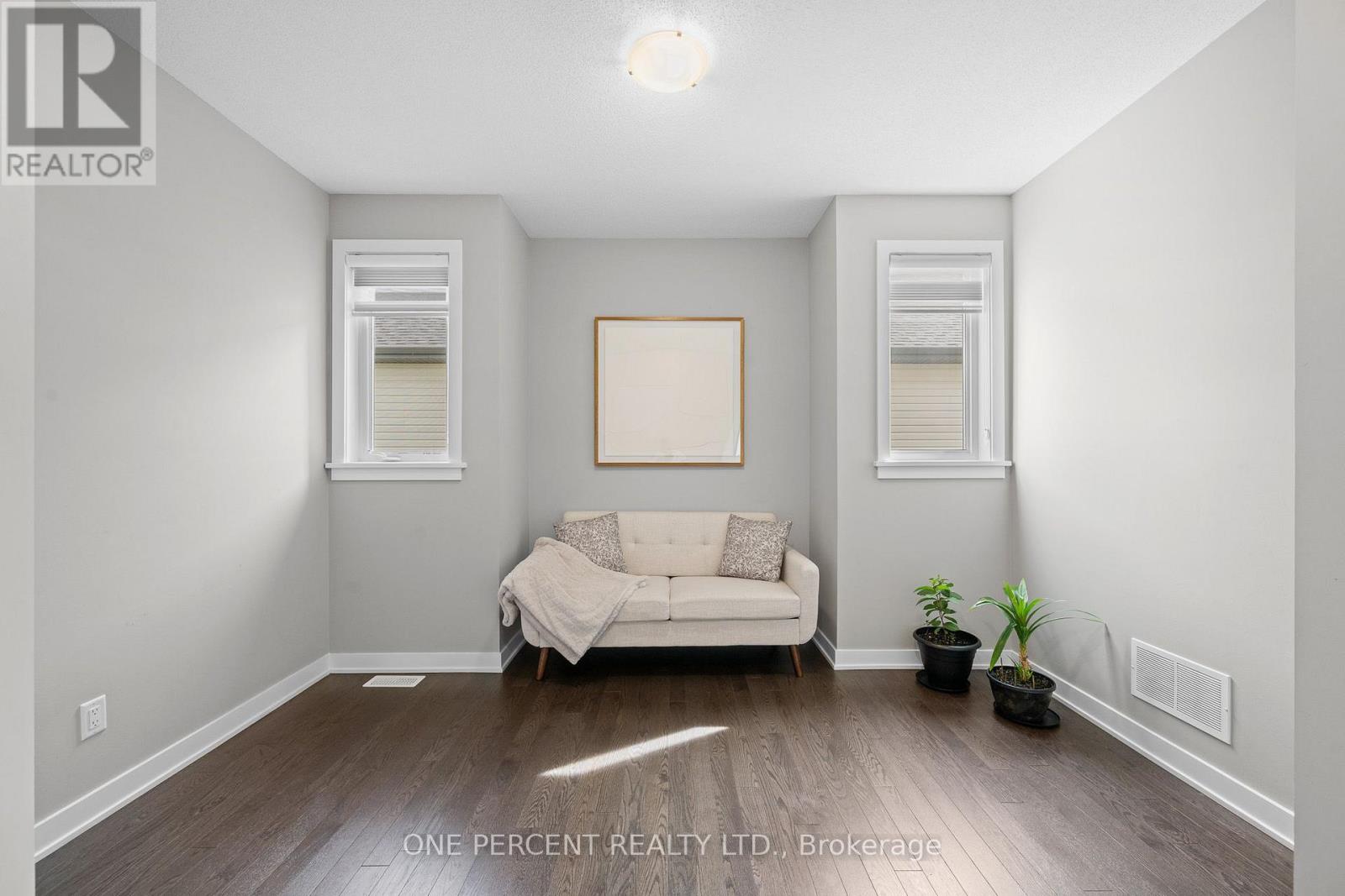 14 Stanzel Drive Property Photo 3