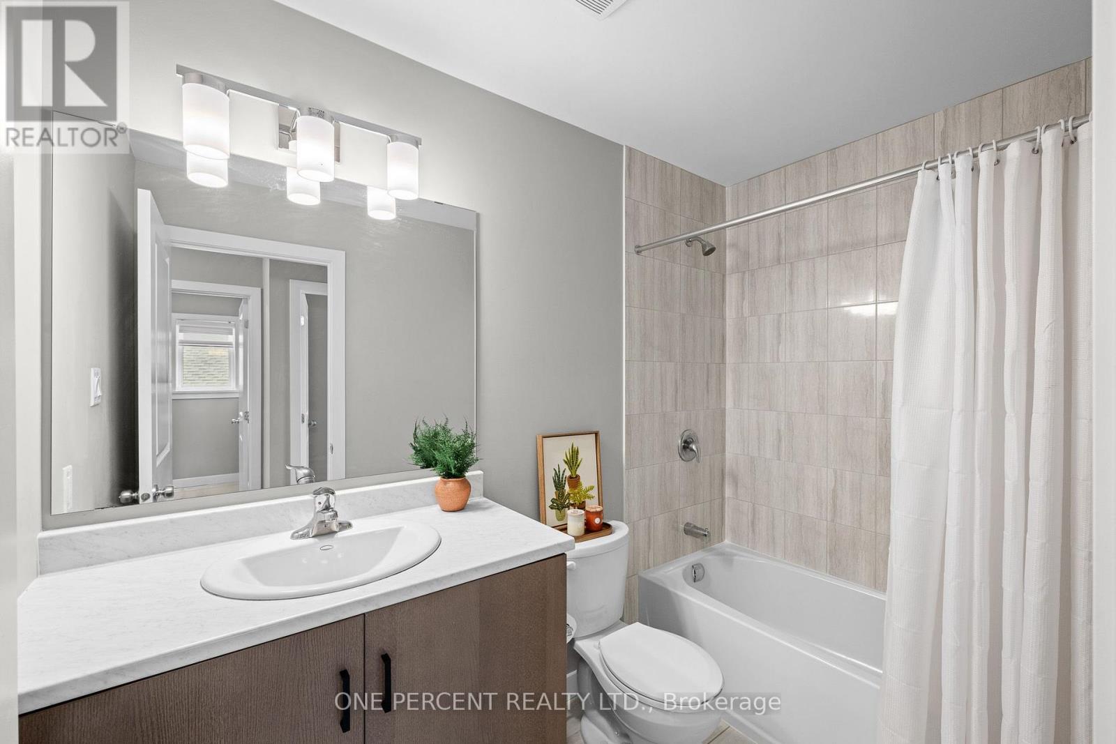14 Stanzel Drive Property Photo 34